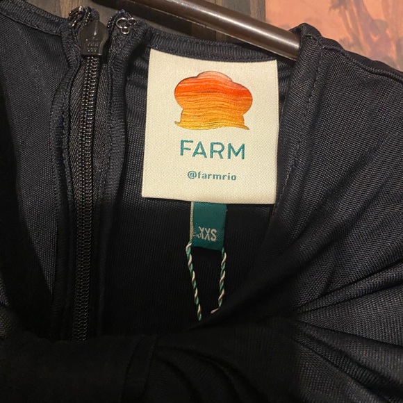 FARM rio Black Twist Keyhole Long Sleeve Bodysuit - Picture 6 of 8